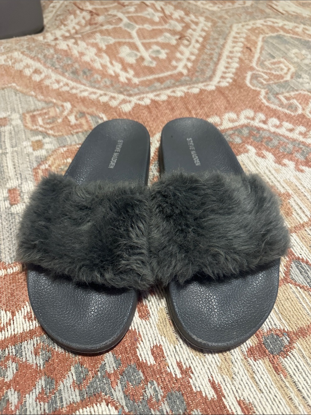 Steve Madden Grey Faux Fur Slide Slippers
